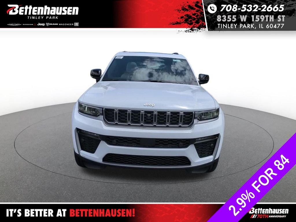 New 2026 Bright White Clear-Coat Exterior Paint Jeep Limited image 13