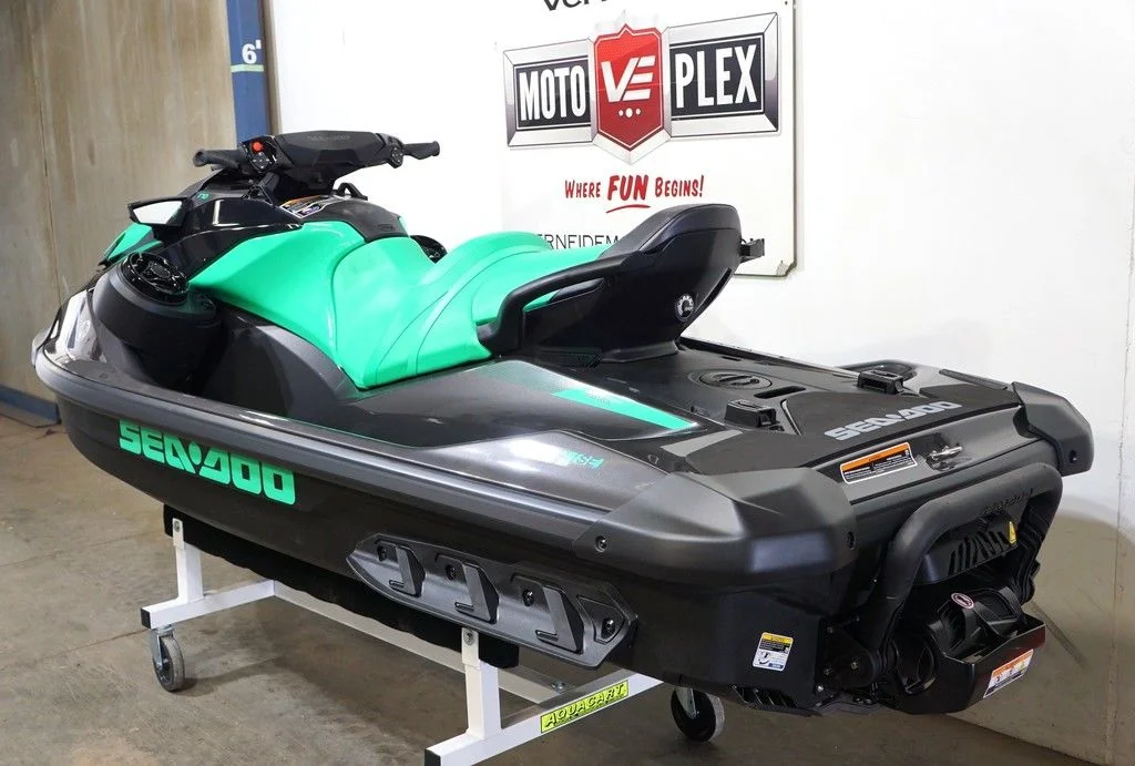 New 2026 Eclipse Black / Laguna Green Sea-Doo  image 2