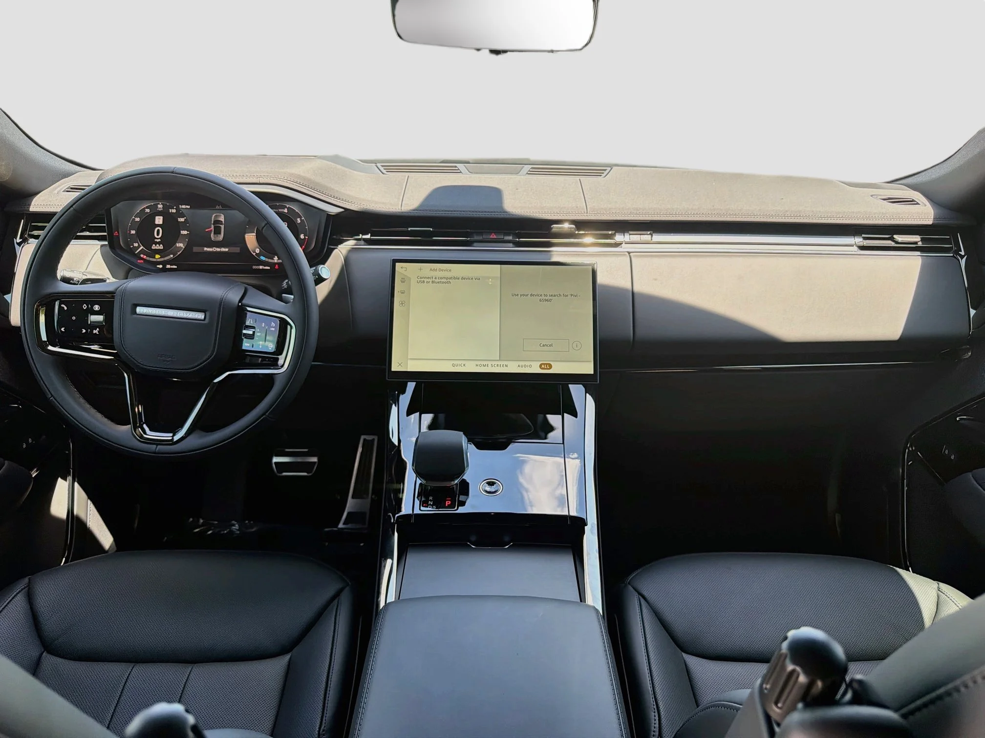 New 2026 Fuji White Land Rover Dynamic SE image 17