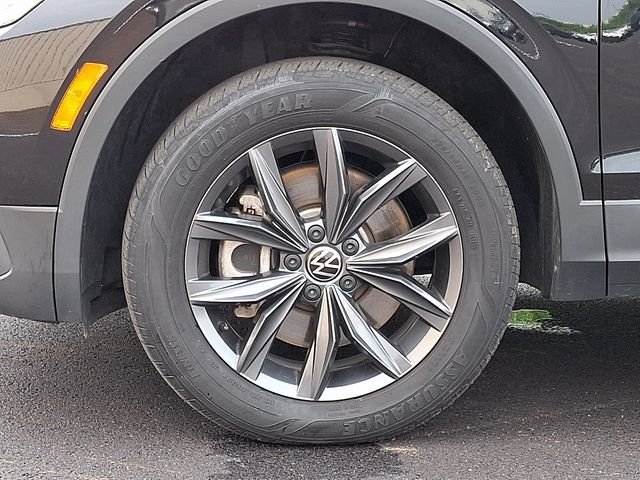 2022 Volkswagen Tiguan SE - Photo 8