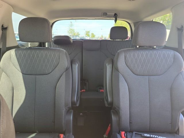 Used 2021 Rainforest Hyundai SEL image 17