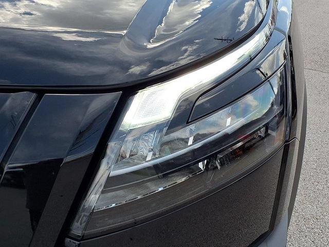 Used 2025 Black Nissan Rock Creek 4WD image 28