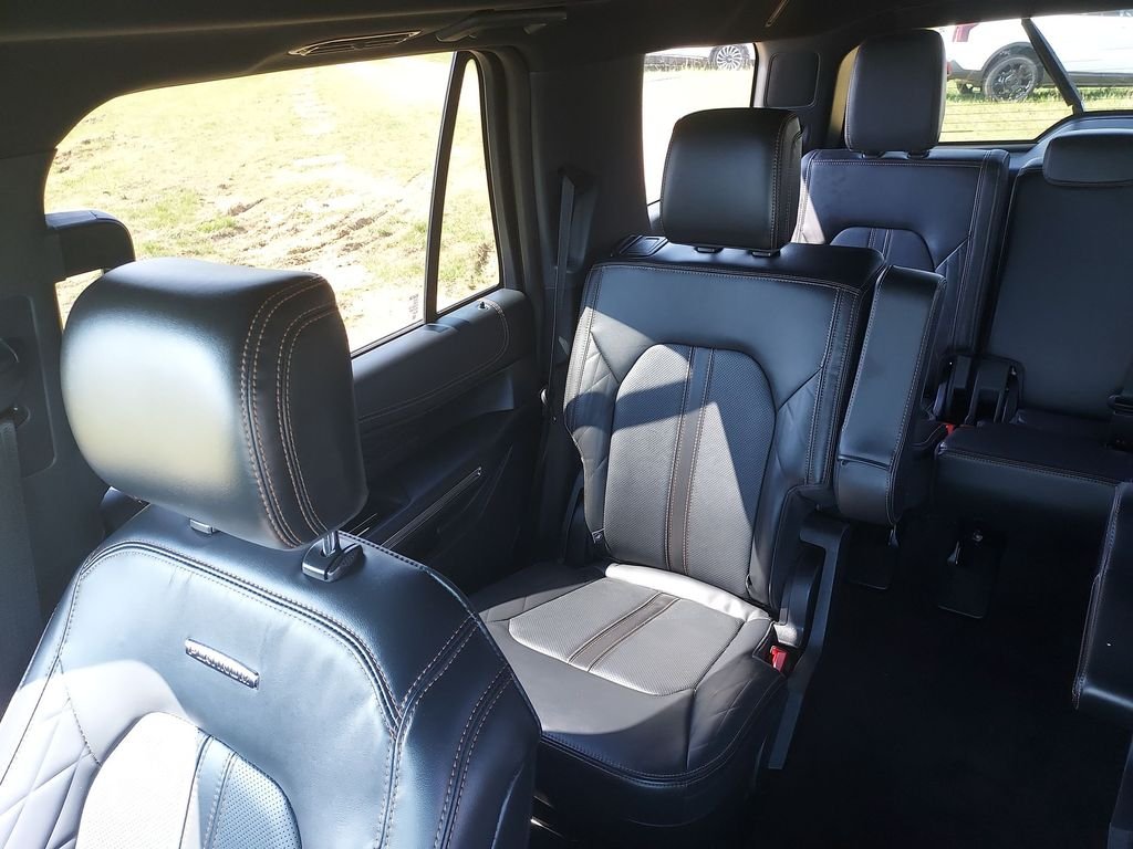 Used 2022 Black Ford Platinum image 12