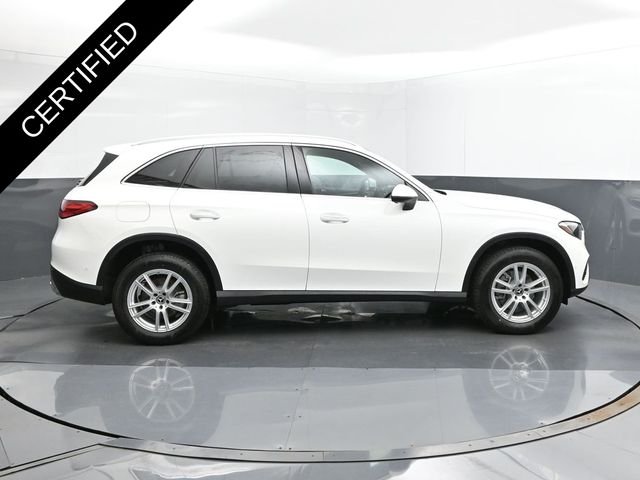 Used 2025 White Mercedes-Benz GLC 300 image 26