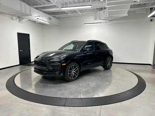 2026 Porsche Macan 