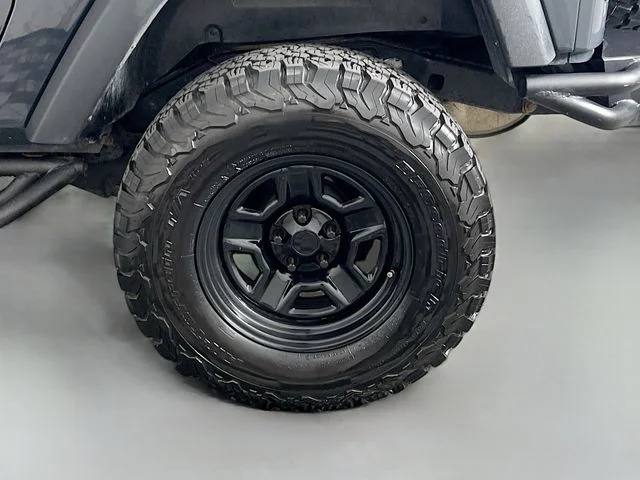 Used 2016 Black Jeep Sport image 32