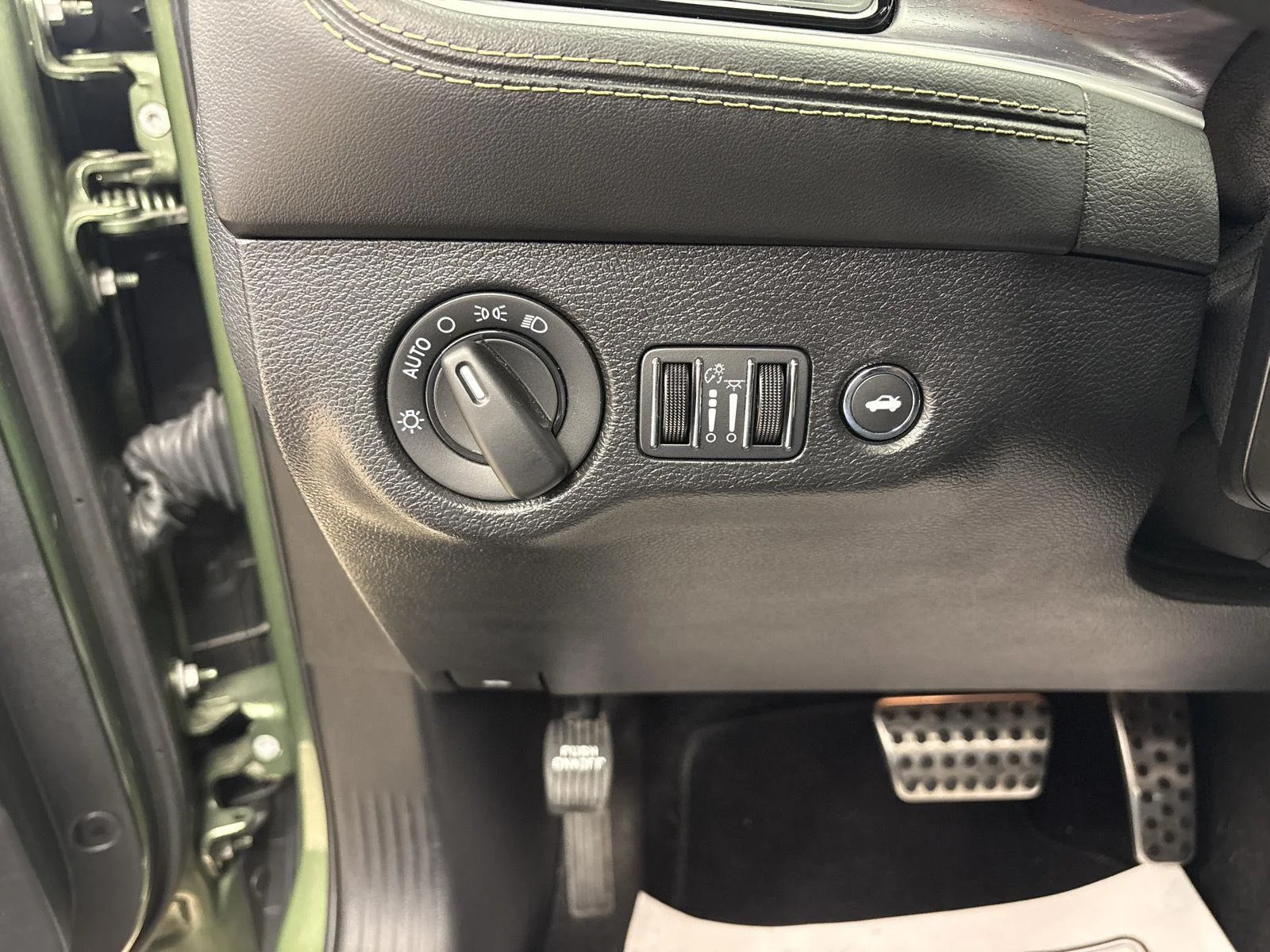 Used 2023 F8 Green Dodge R/T Scat Pack Widebody image 18