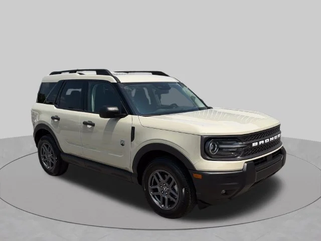 Used 2025 Beige Ford Big Bend image 7