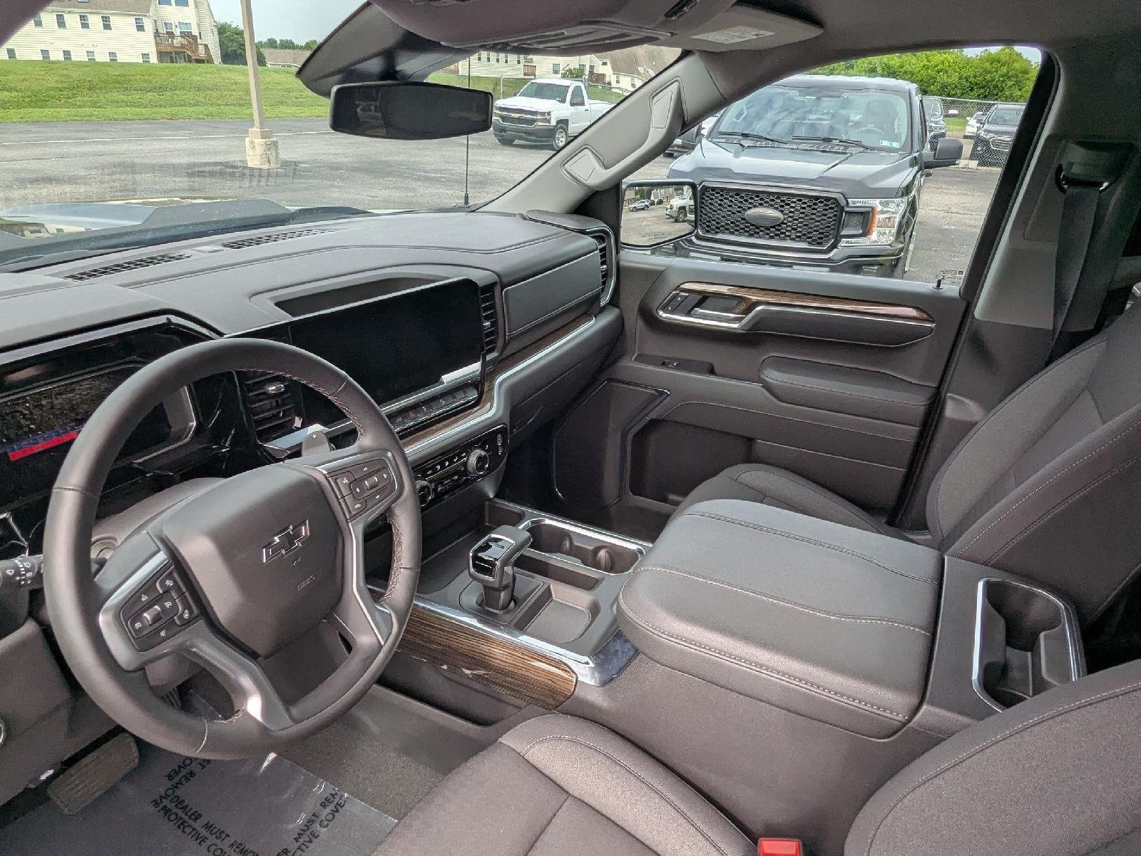 Used 2026 Cypress Gray Chevrolet LT Trail Boss image 13