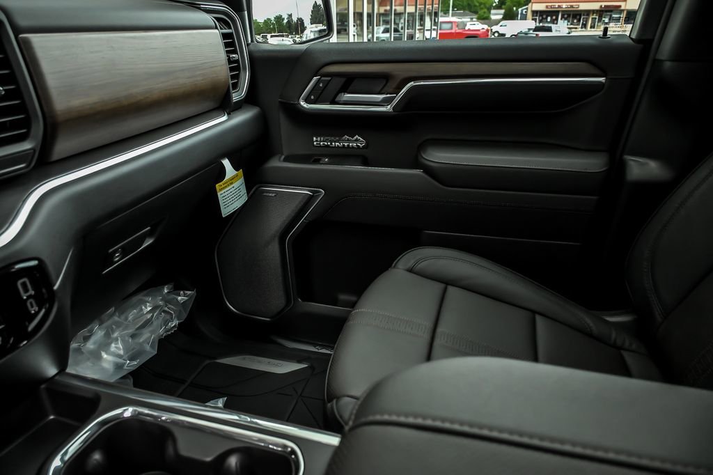2026 Chevrolet Silverado 1500 High Country - Photo 23