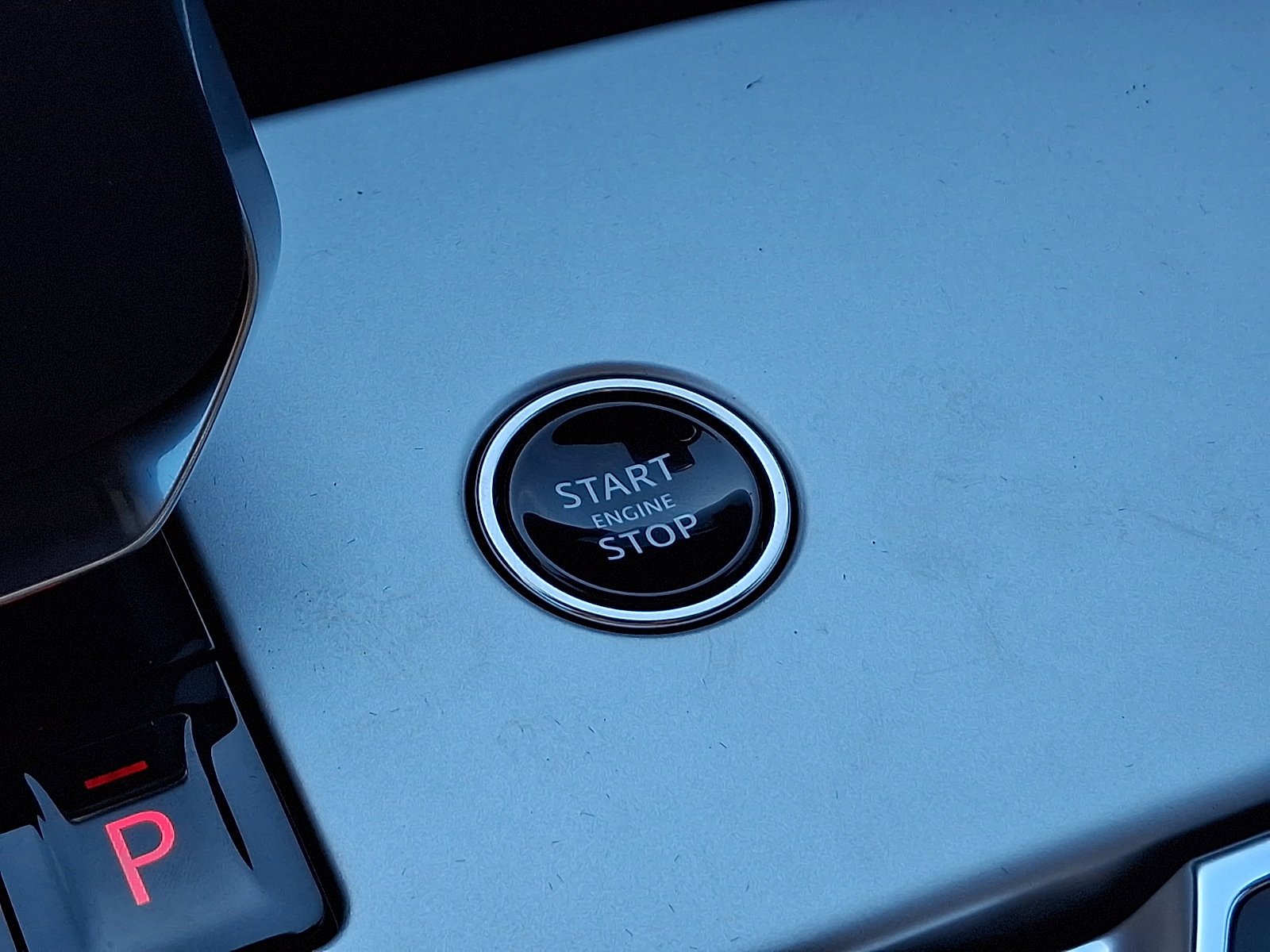 New 2026 Santorini Black Land Rover SE image 19