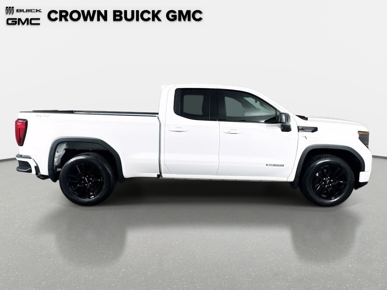 Used 2024 Summit White GMC Elevation image 4
