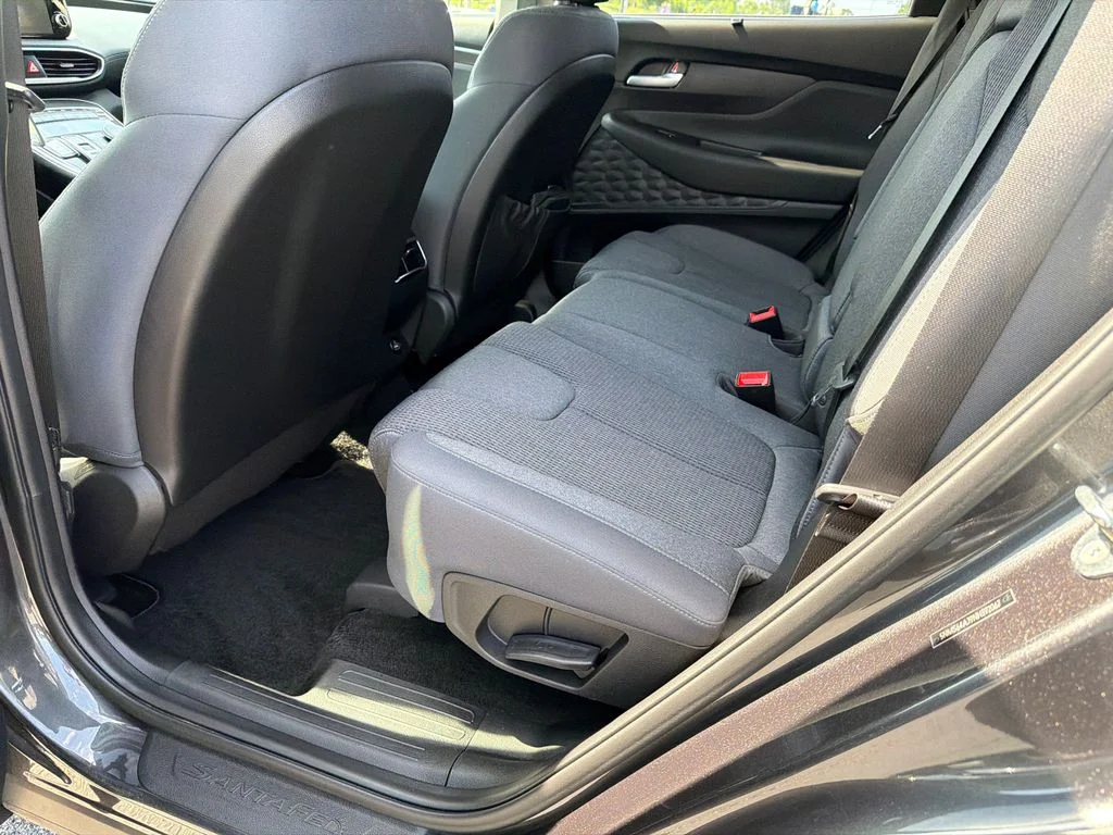 Used 2022 Gray Hyundai SEL image 21