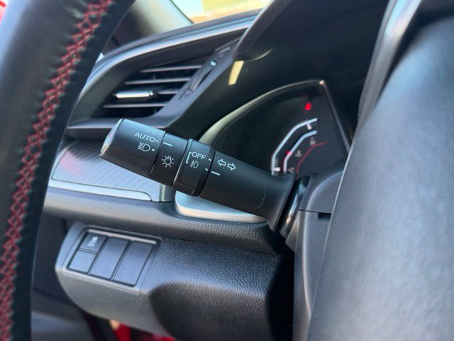 Used 2018 Red Honda Si image 24