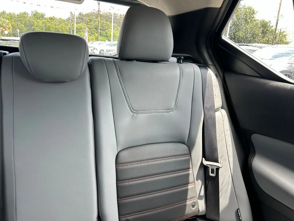 Used 2024 Boulder Gray Metallic Nissan SR image 16
