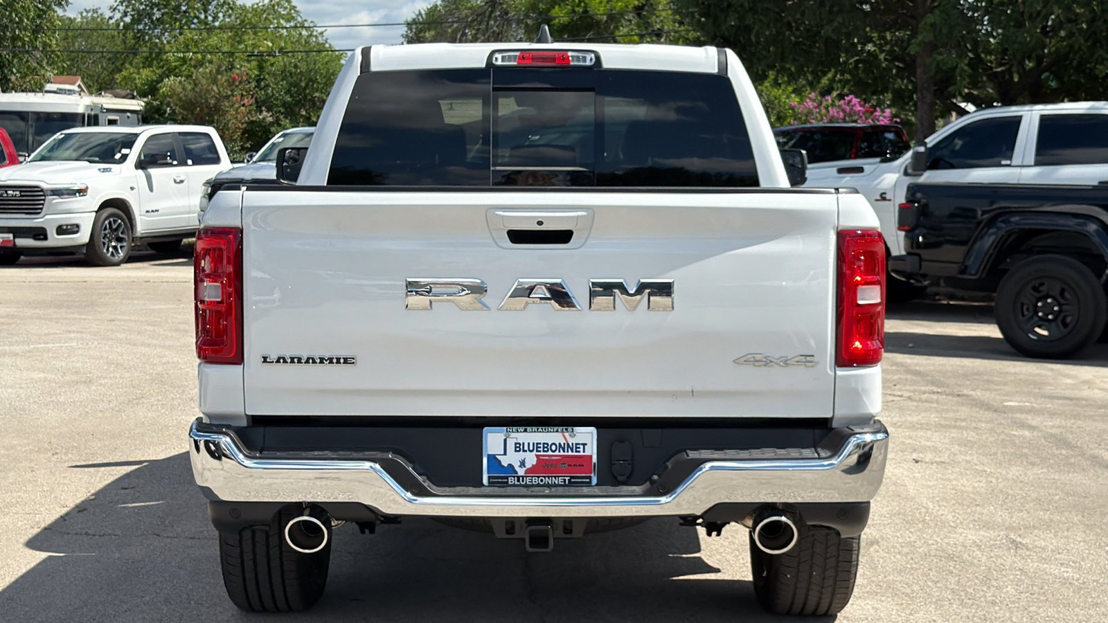 New 2026 Bright White Clear-Coat Exterior Paint RAM Laramie image 6