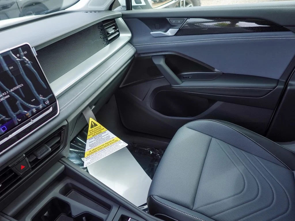 New 2026 Pure White Volkswagen 2.0T SE image 20