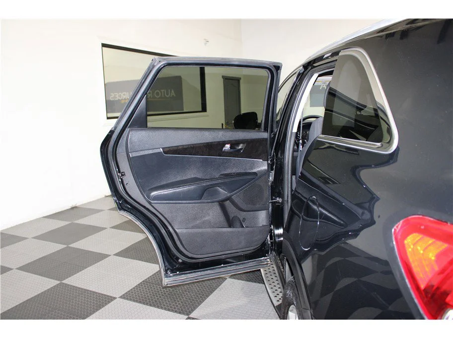 Used 2016 Ebony Black Kia LX image 13