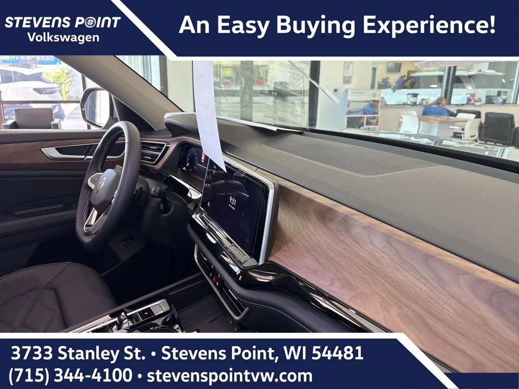 New 2026 Silver Mist Metallic Volkswagen 2.0T SE w/Technology image 26