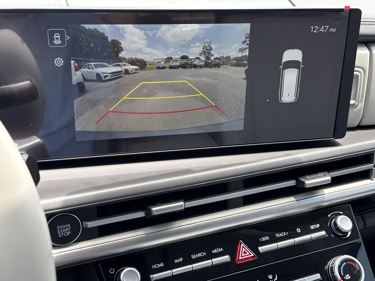 New 2026 Shimmering Silver Hyundai SE FWD image 25