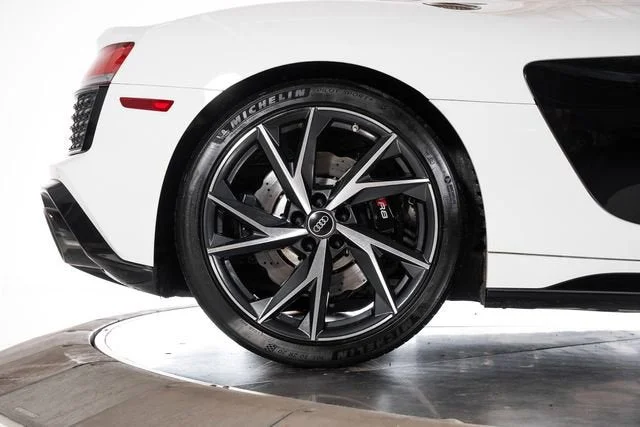 Used 2023 Ibis White/Black Roof Audi V10 performance image 13