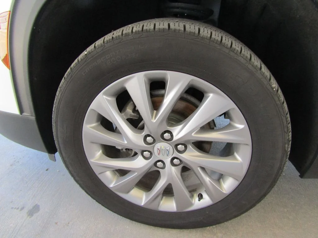 Used 2025 White Buick Preferred image 33