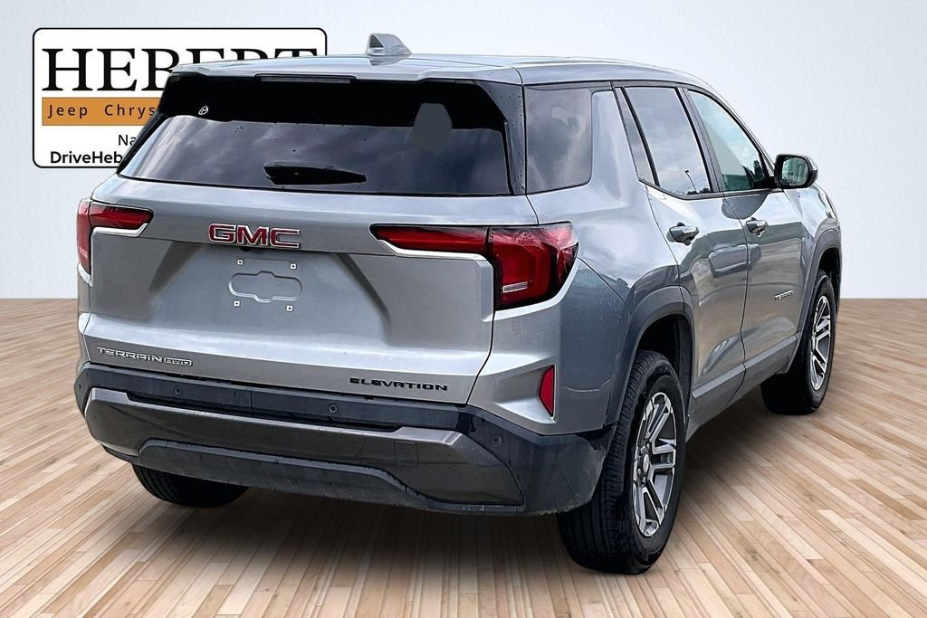 Used 2026 Silver GMC Elevation image 5