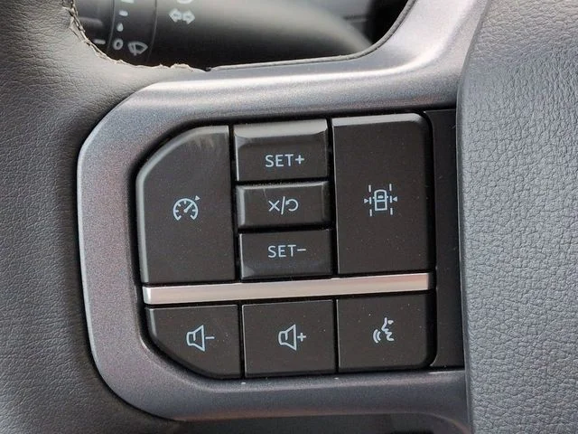 New 2026 Silver Ford XLT image 23