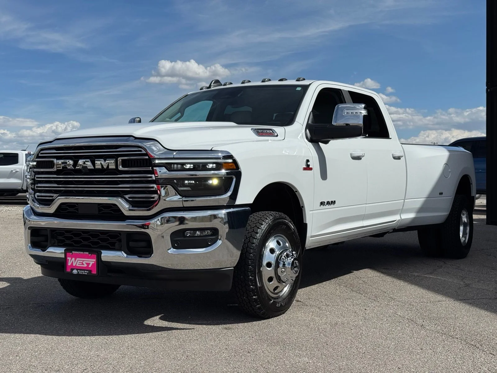 New 2027 Bright White Clearcoat RAM Laramie image 15
