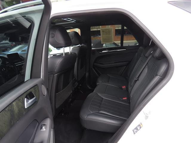 Used 2017 Polar White Mercedes-Benz GLE 350 image 21