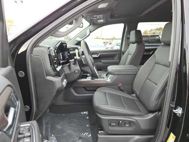 2026 GMC Sierra 1500 SLT - Photo 25
