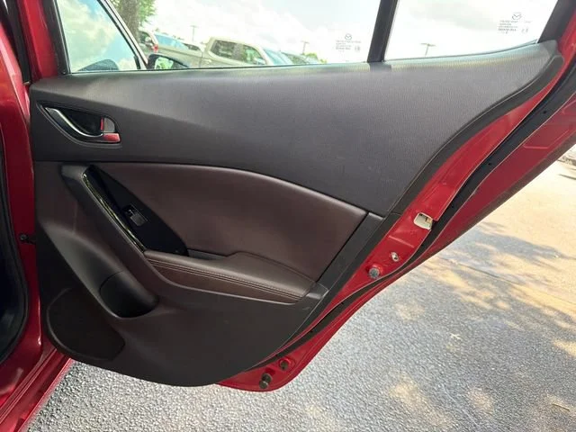 Used 2018 Red Mazda Touring image 16