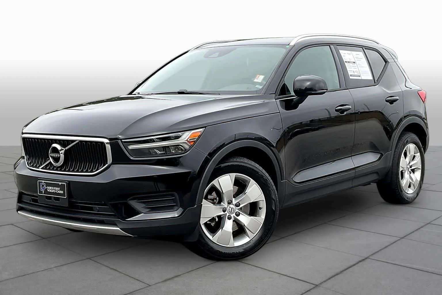 2020 Volvo XC40