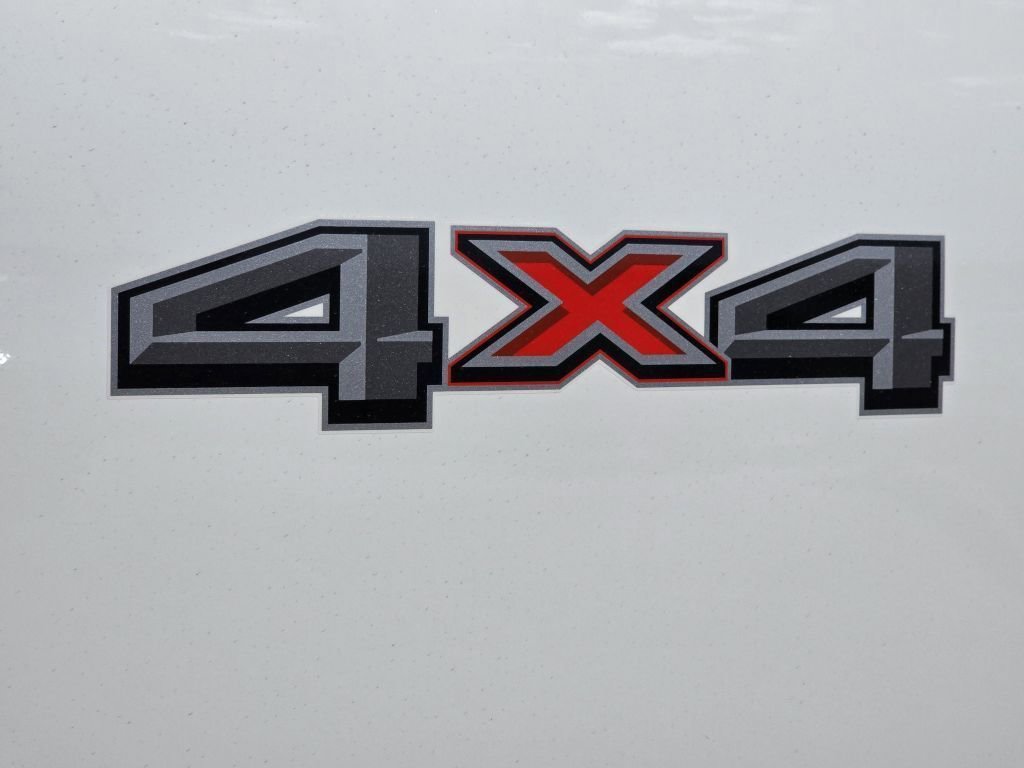 New 2026 Oxford White Ford XL image 22