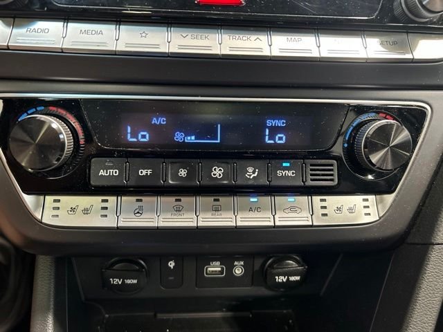 Used 2019 Phantom Black Hyundai Limited image 27