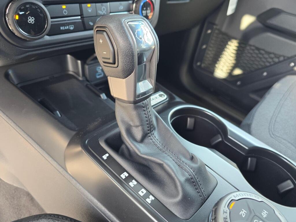 New 2025 Oxford White Ford Base image 26