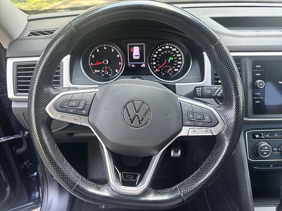 Used 2021 Tourmaline Blue Metallic Volkswagen 3.6L V6 SE w/Technology R-Line image 13