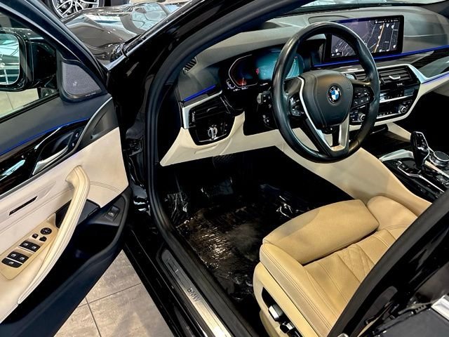 Used 2023 Black BMW 540i xDrive image 13