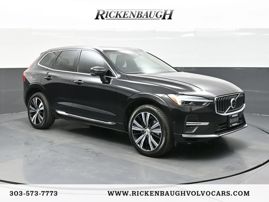 2023 Volvo XC60 T8 Plus Bright Theme AWD's photo