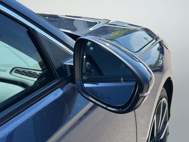 Used 2023 Gray Honda Touring image 9