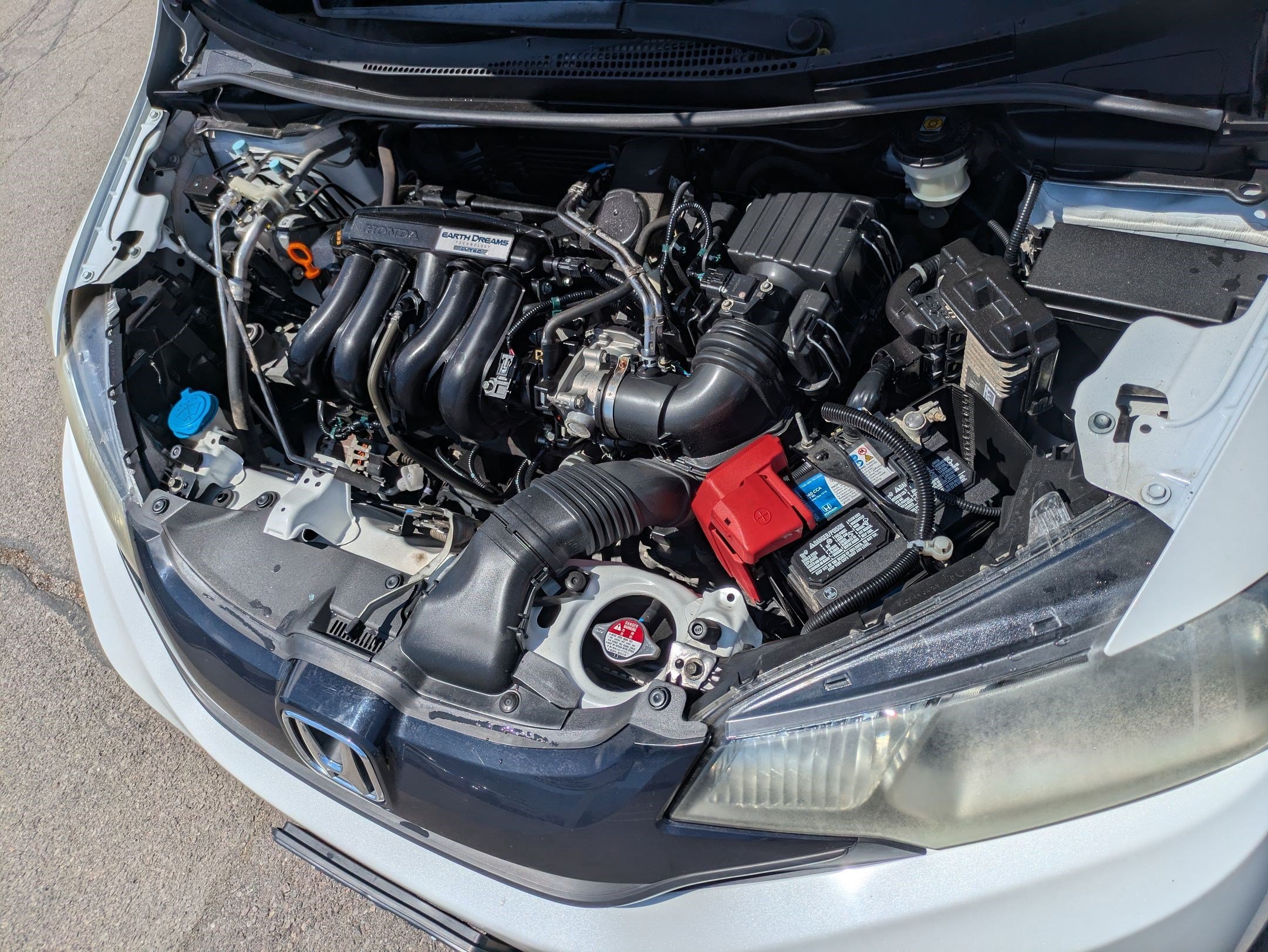 Used 2016 White Honda LX image 30