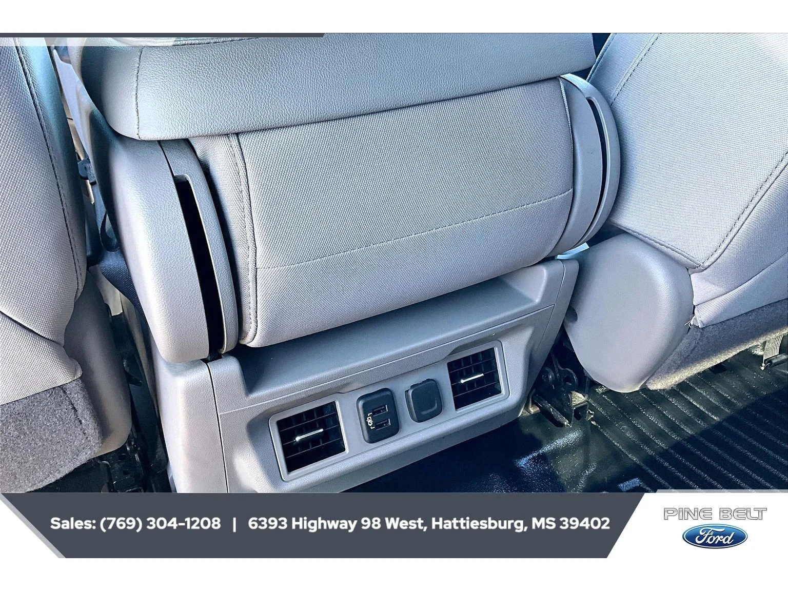 Used 2021 Summit White Chevrolet LT image 25
