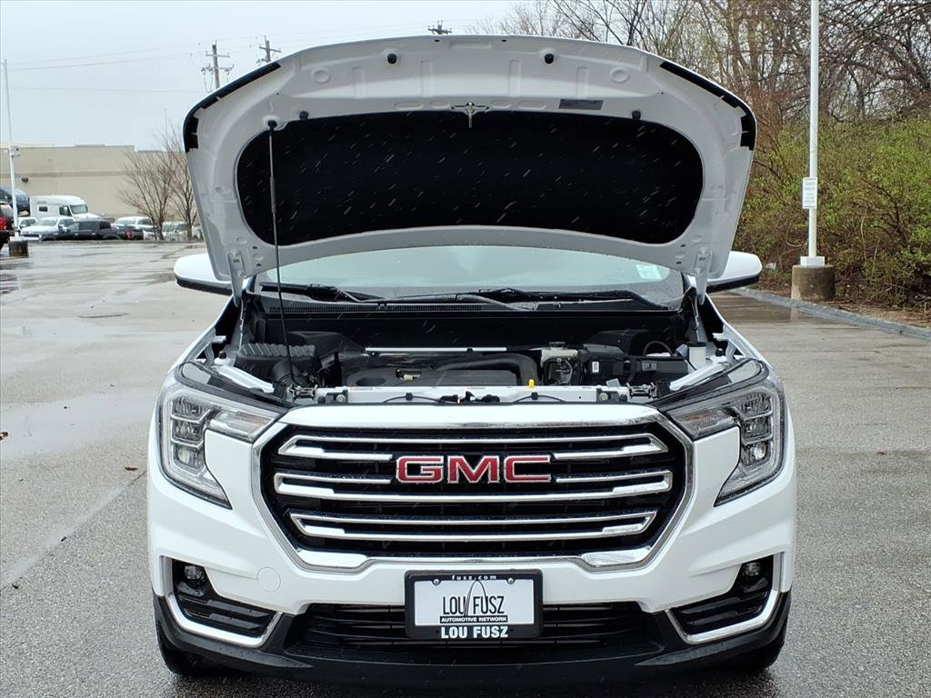 2024 GMC Terrain SLT - Photo 32