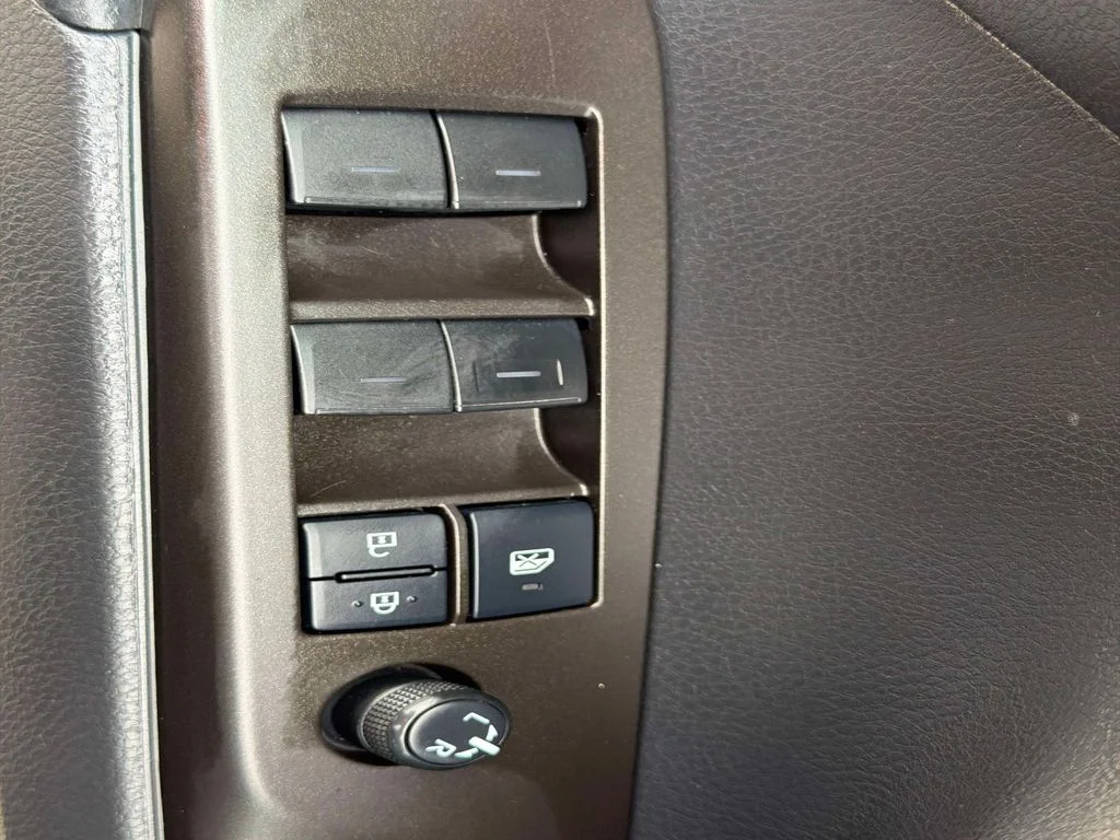 Used 2021 Midnight Black Metallic Toyota LE image 19