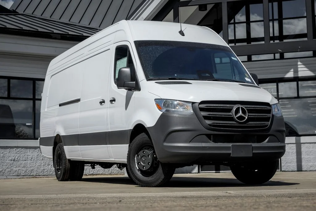 2026 Mercedes-Benz Sprinter 3500 170 Ext WB HO High Roof's photo