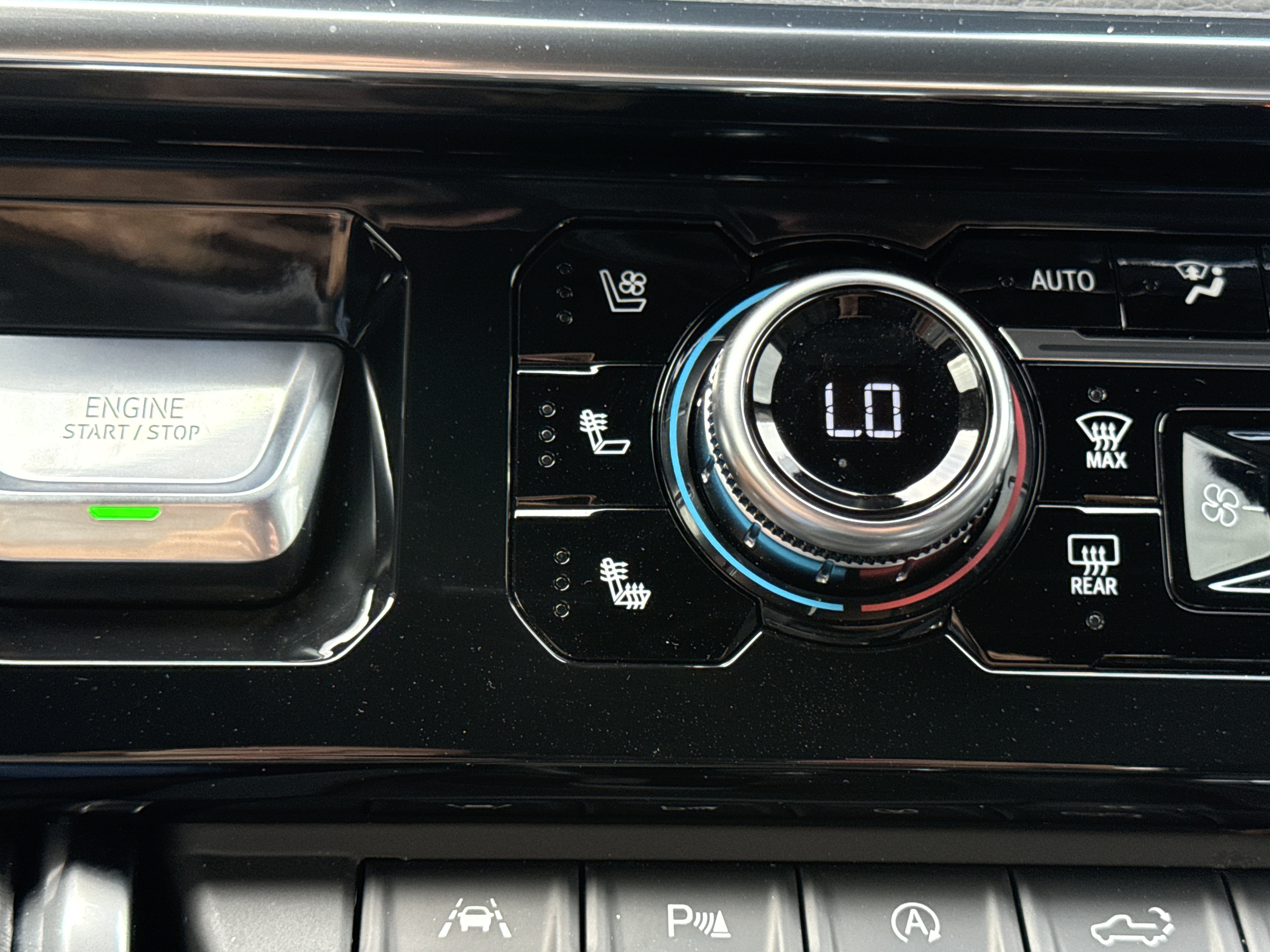 Used 2026 Sterling Metallic GMC Denali image 21