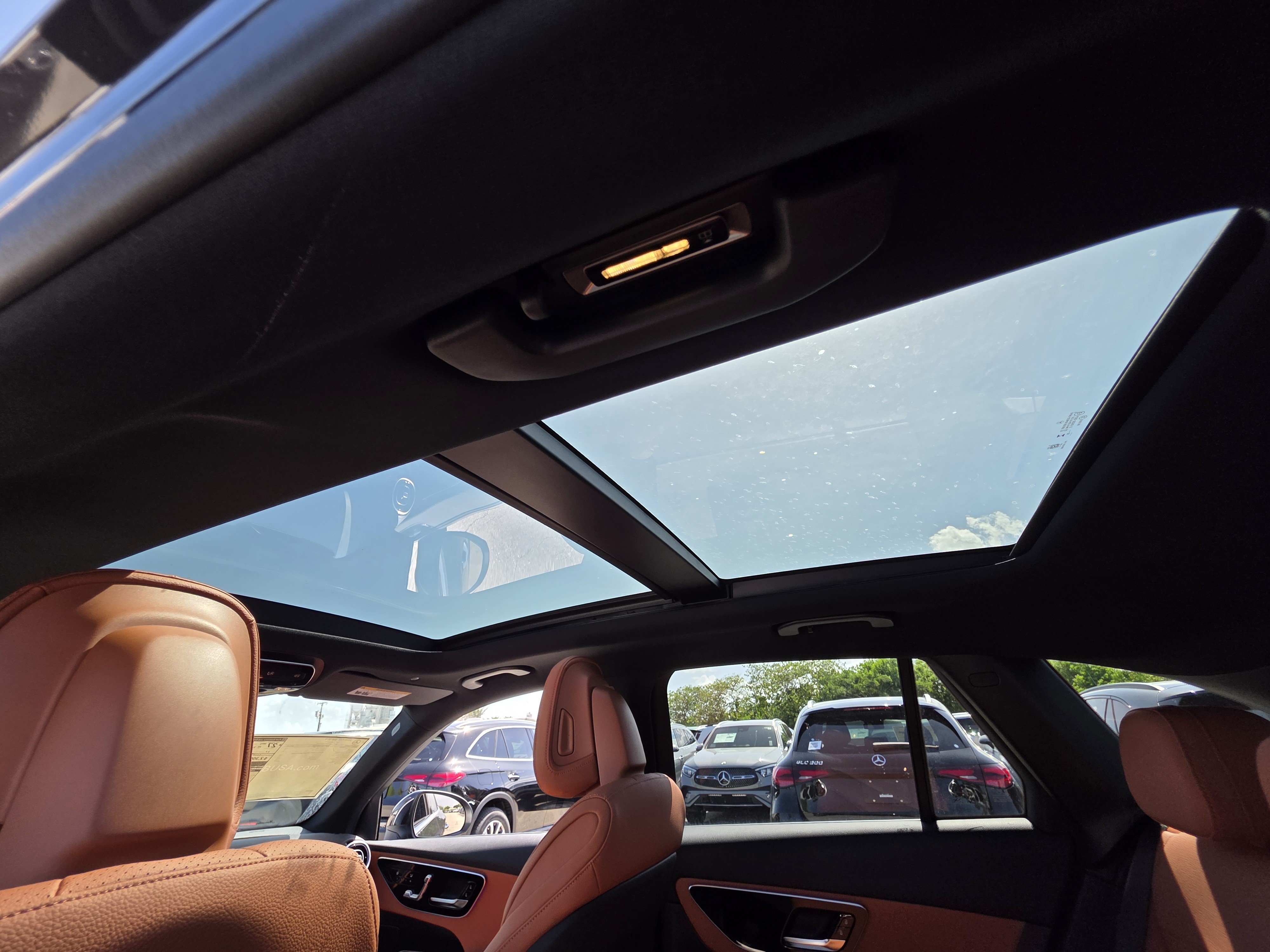 New 2026 Graphite Grey Metallic Mercedes-Benz GLC 300 image 12