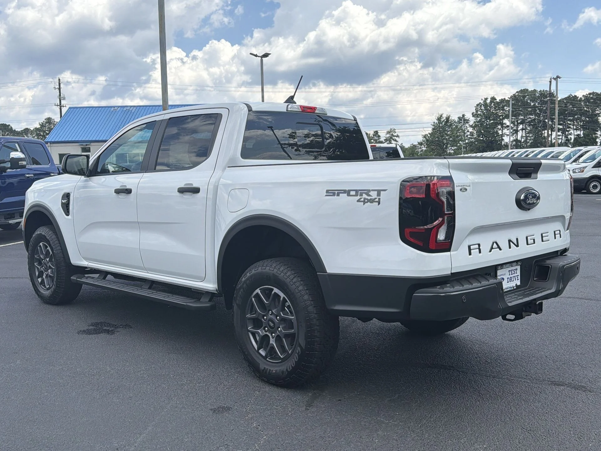 New 2026 Oxford White Ford XLT image 24
