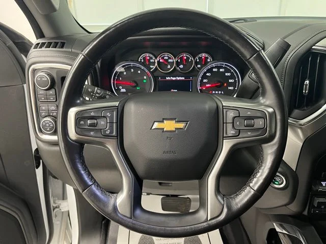 Used 2022 White Chevrolet LTZ image 23
