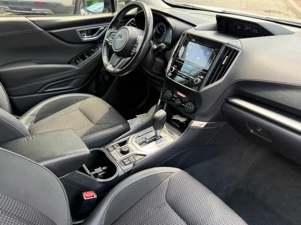 Used 2024 White Subaru Premium image 28